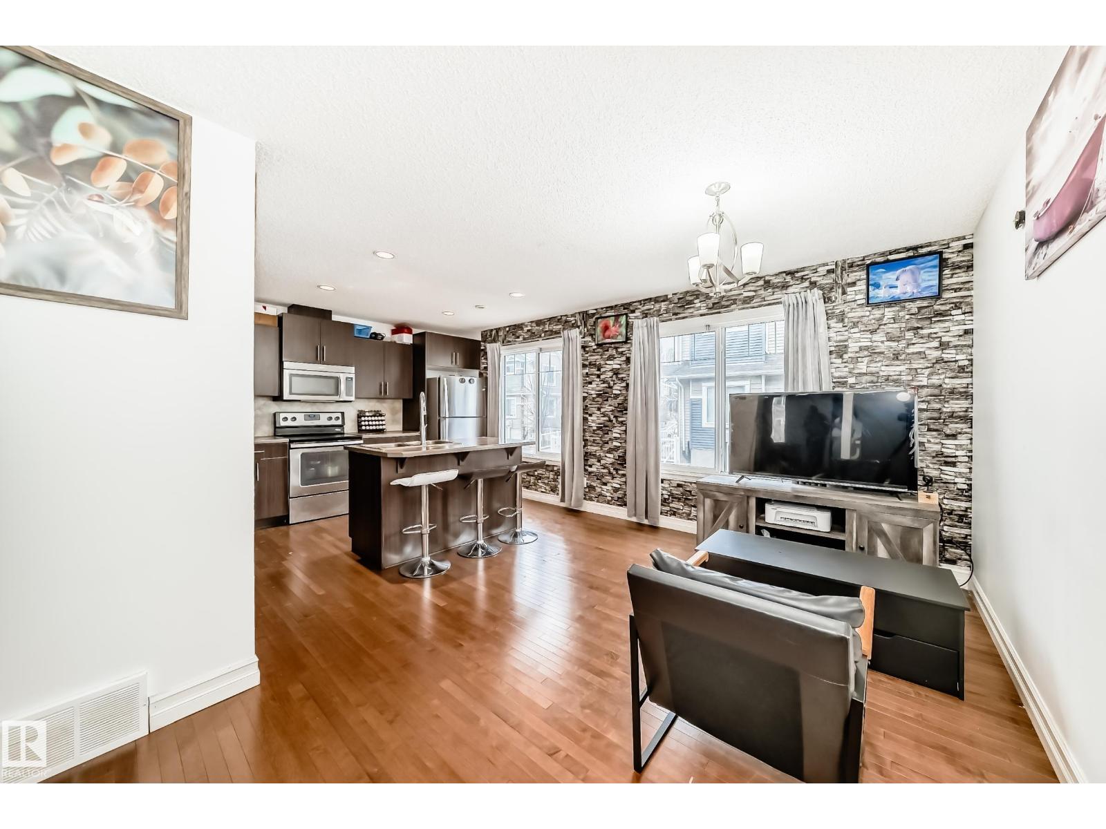 #69 3625 144 AV NW, Edmonton