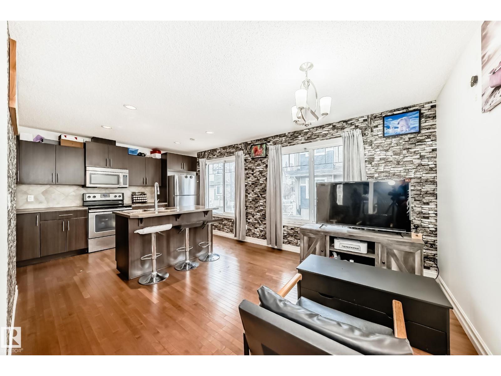 #69 3625 144 AV NW, Edmonton