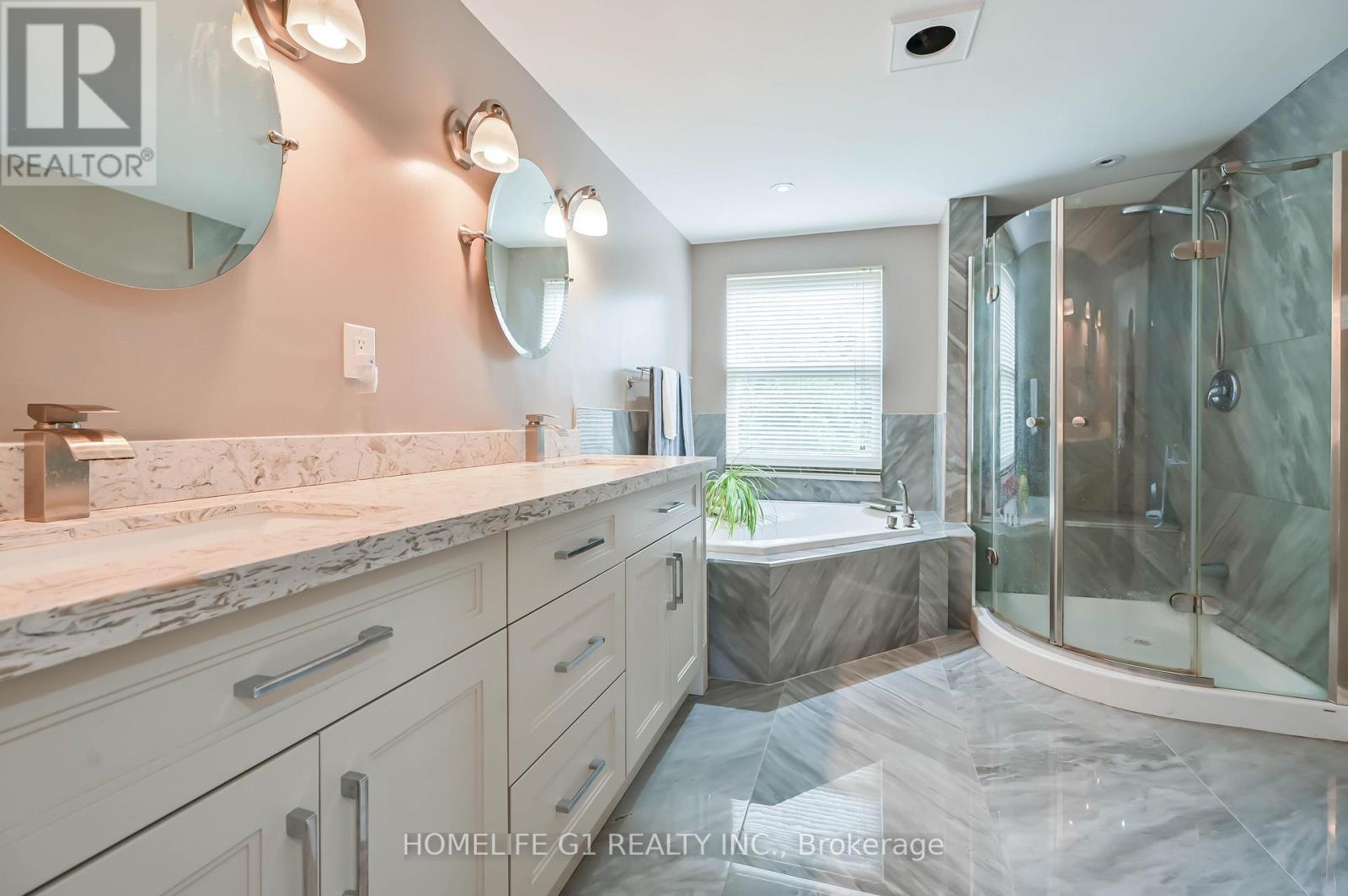 10 DOUGLAS PLACE - photo 3