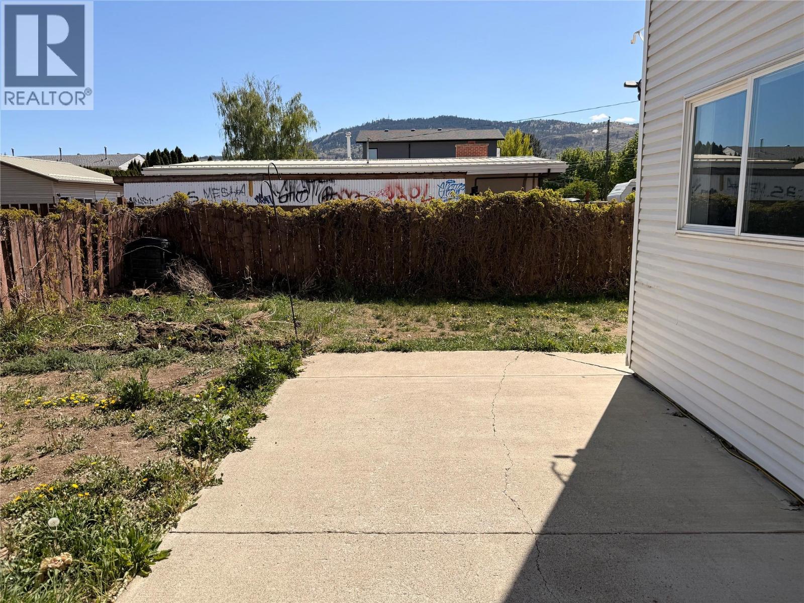 881 Evergreen Place - 28