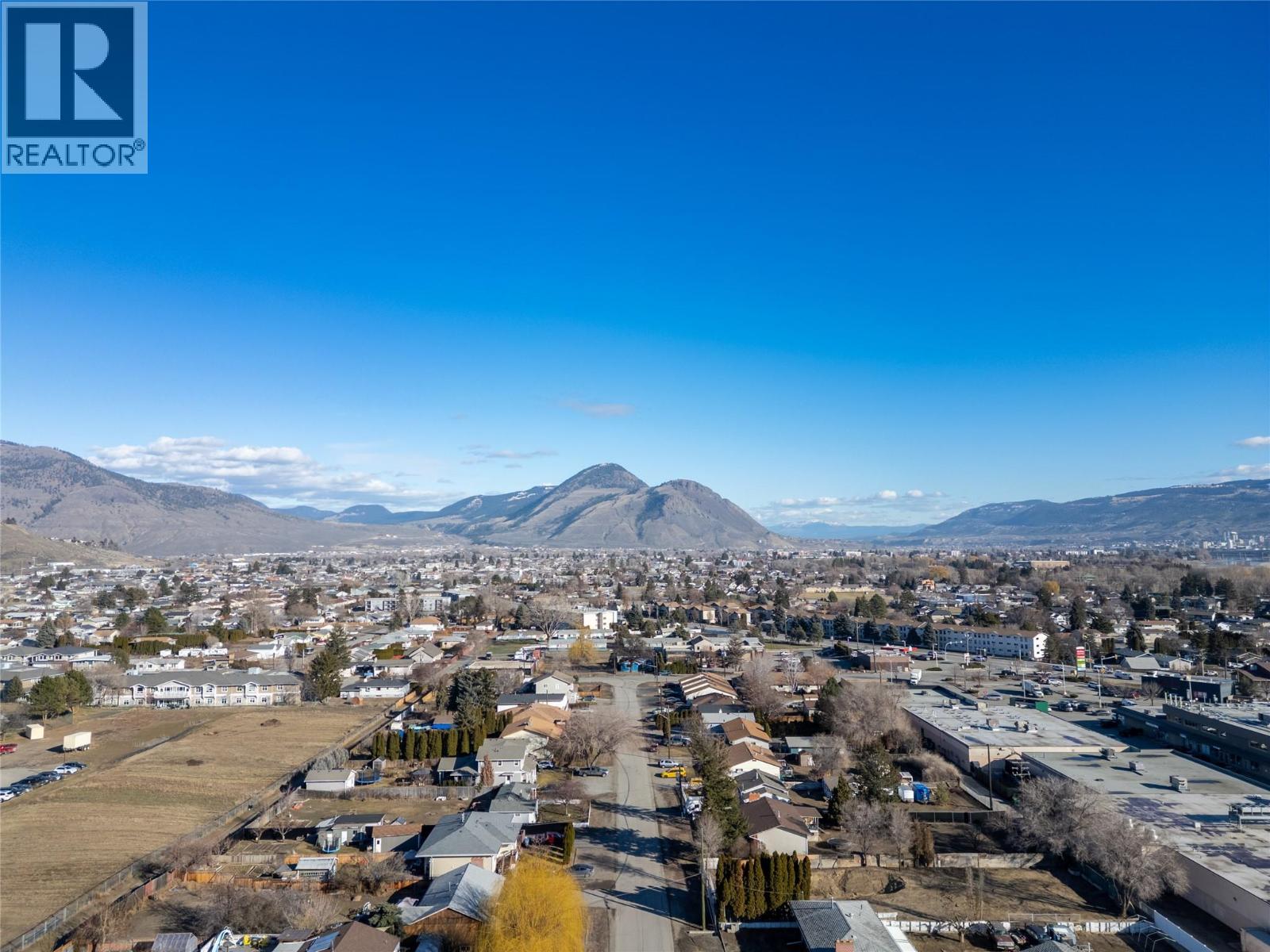 881 Evergreen Place - 38