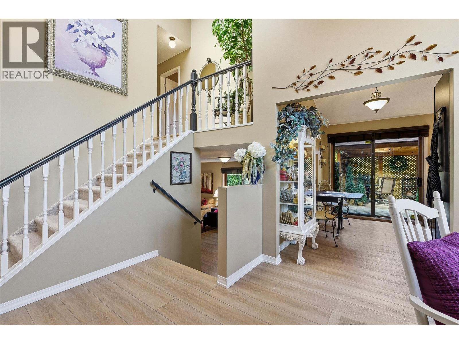 2463 Irvine Avenue - 11