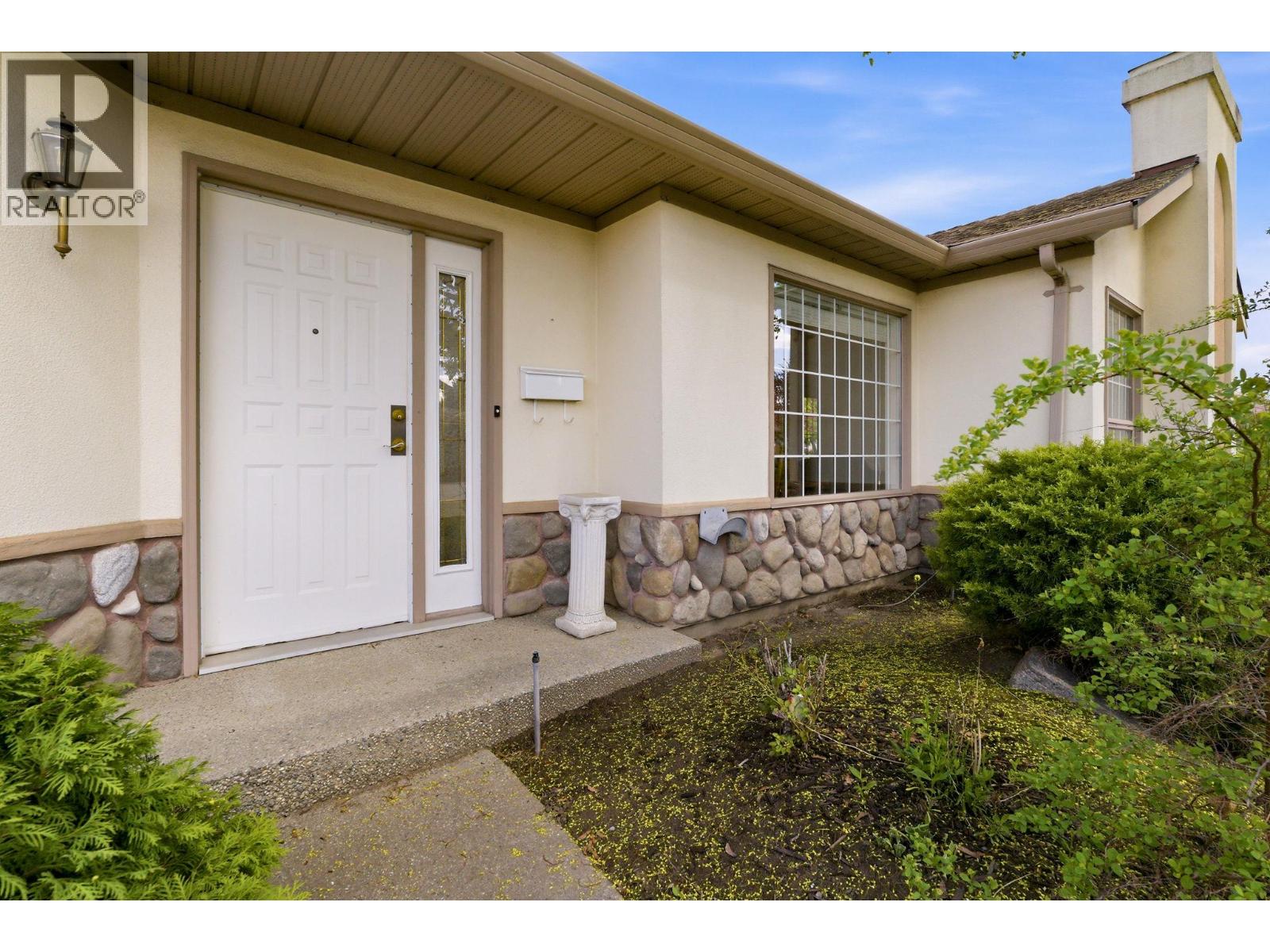 #100 1201 Cameron Avenue - 4