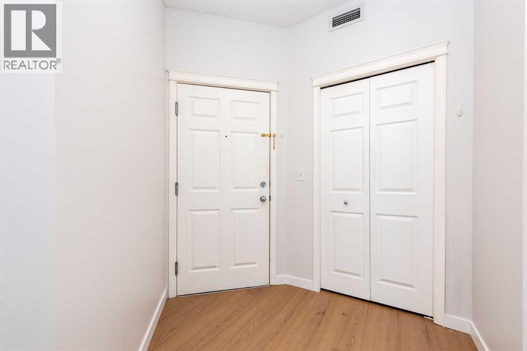 5408, 69 Country Village Manor NE — photo 21