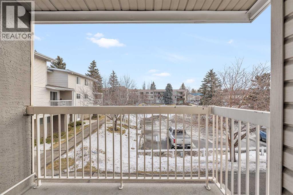 #47 3015 51 Street SW - 26
