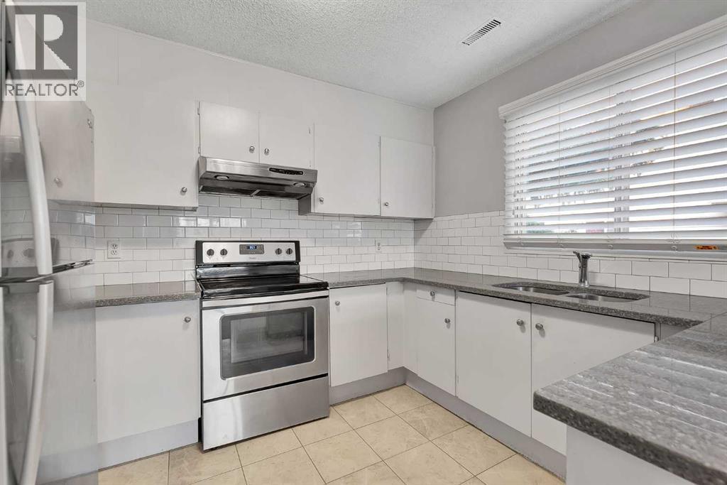 #47 3015 51 Street SW - 7