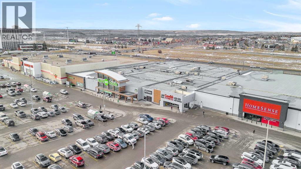 #47 3015 51 Street SW - 37
