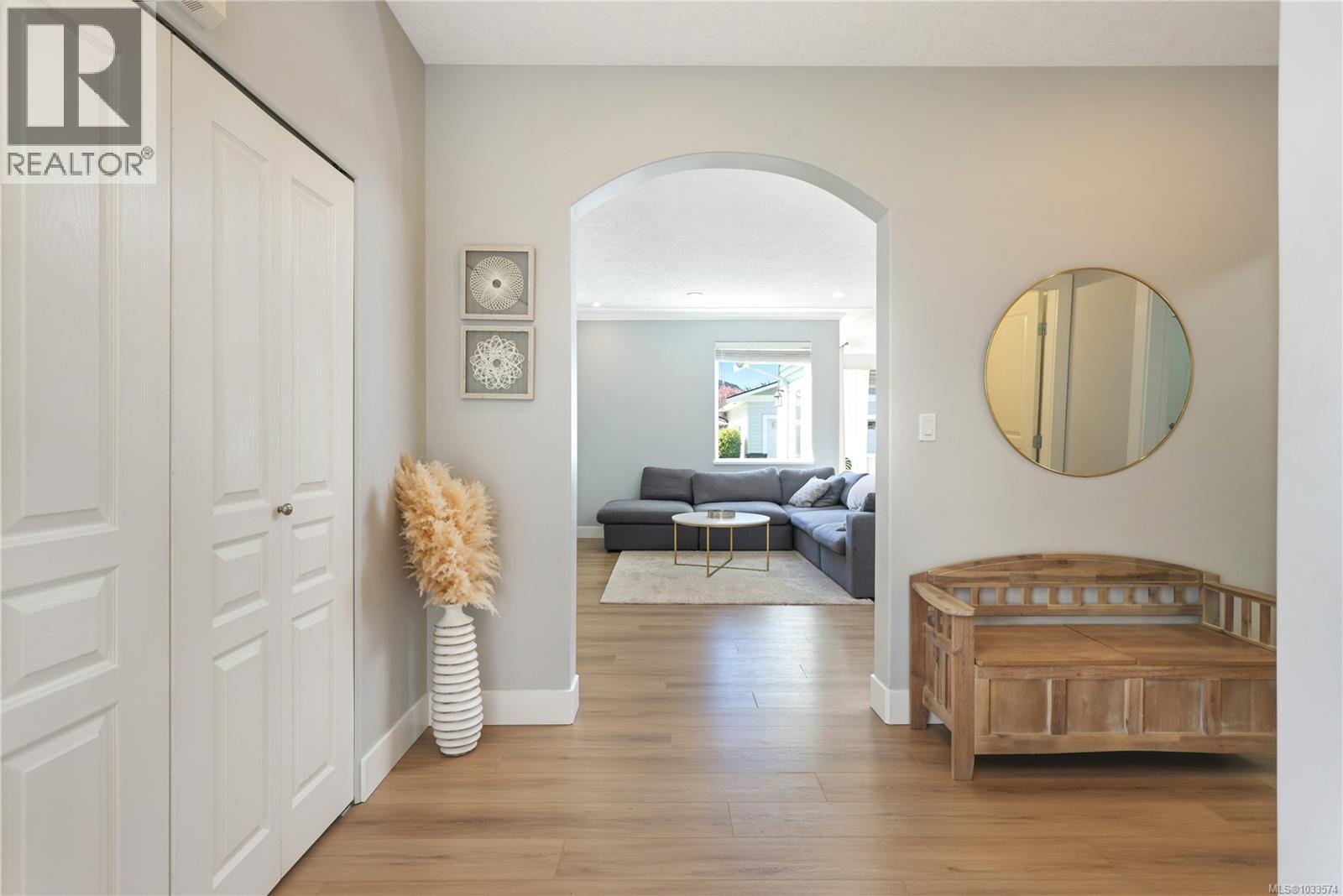 2461 Stirling Cres - 20