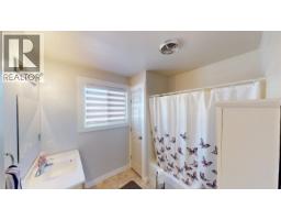 8903 100 Avenue, Fort St  John, BC V1J1X3 Photo 13