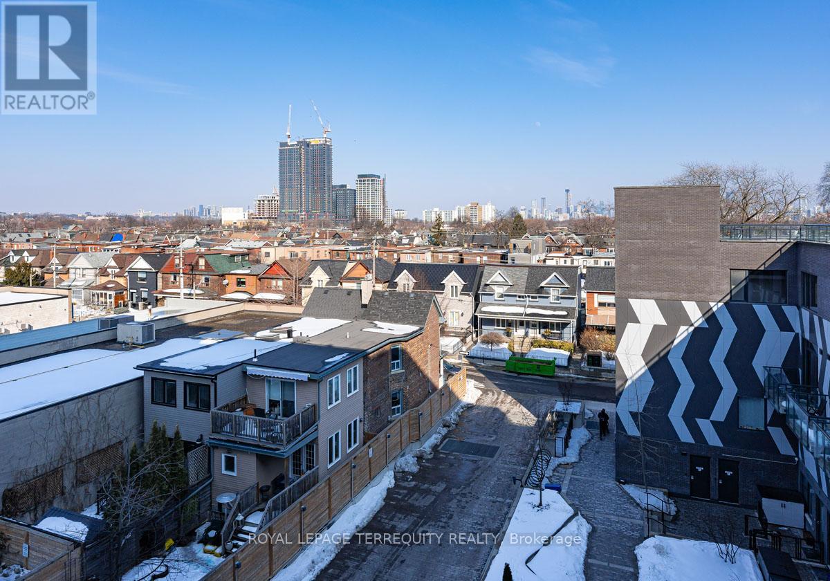 #501 138 ST HELENS AVENUE - 23