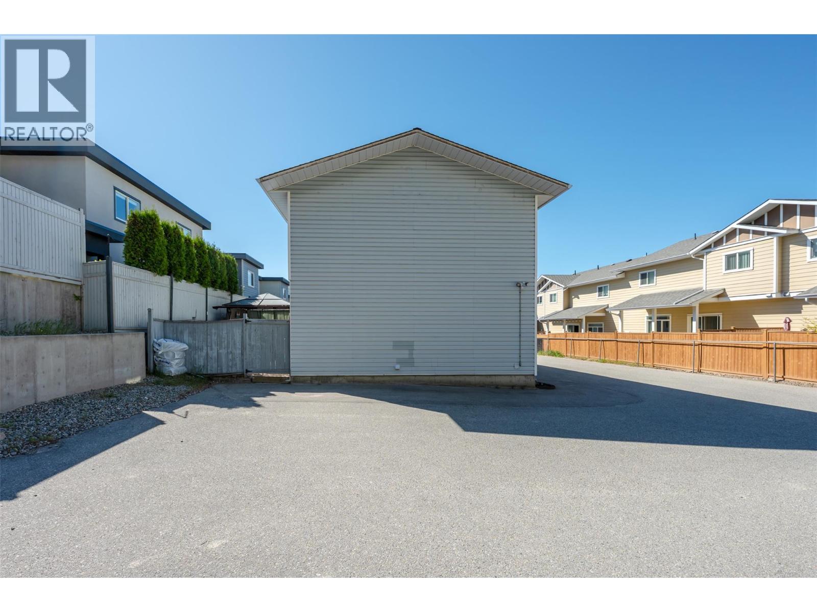 3372 South Main Street Unit# 108, Penticton