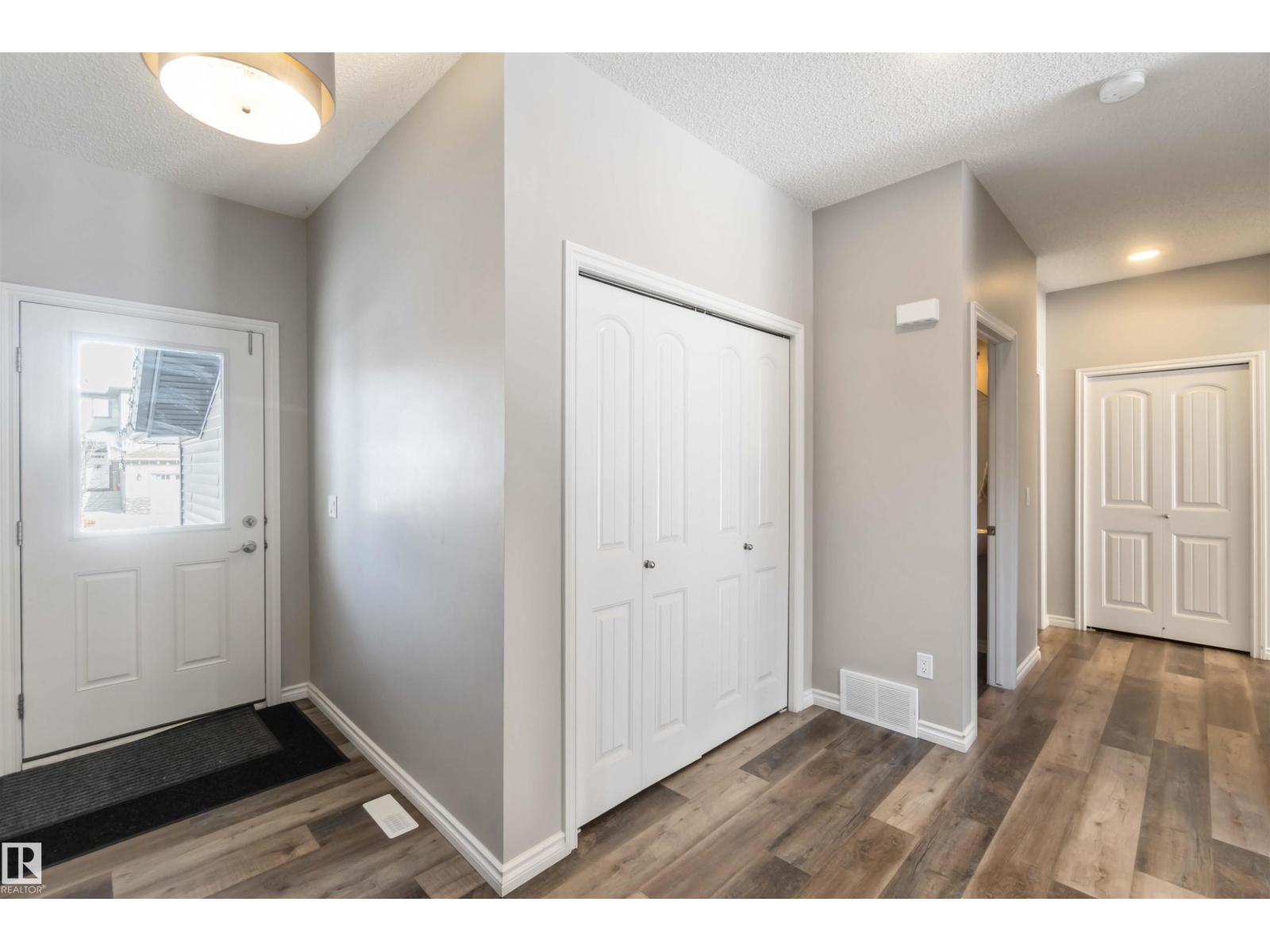 435 41 AV NW, Edmonton