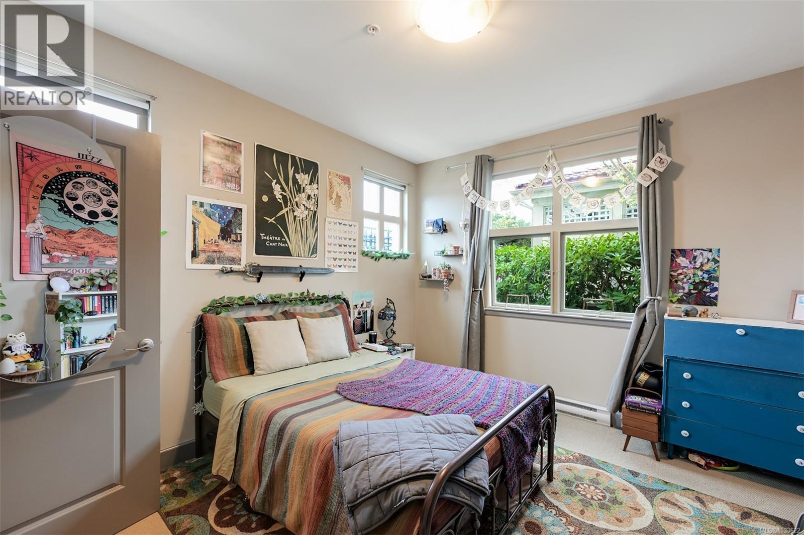 #204 1620 McKenzie Ave - 19
