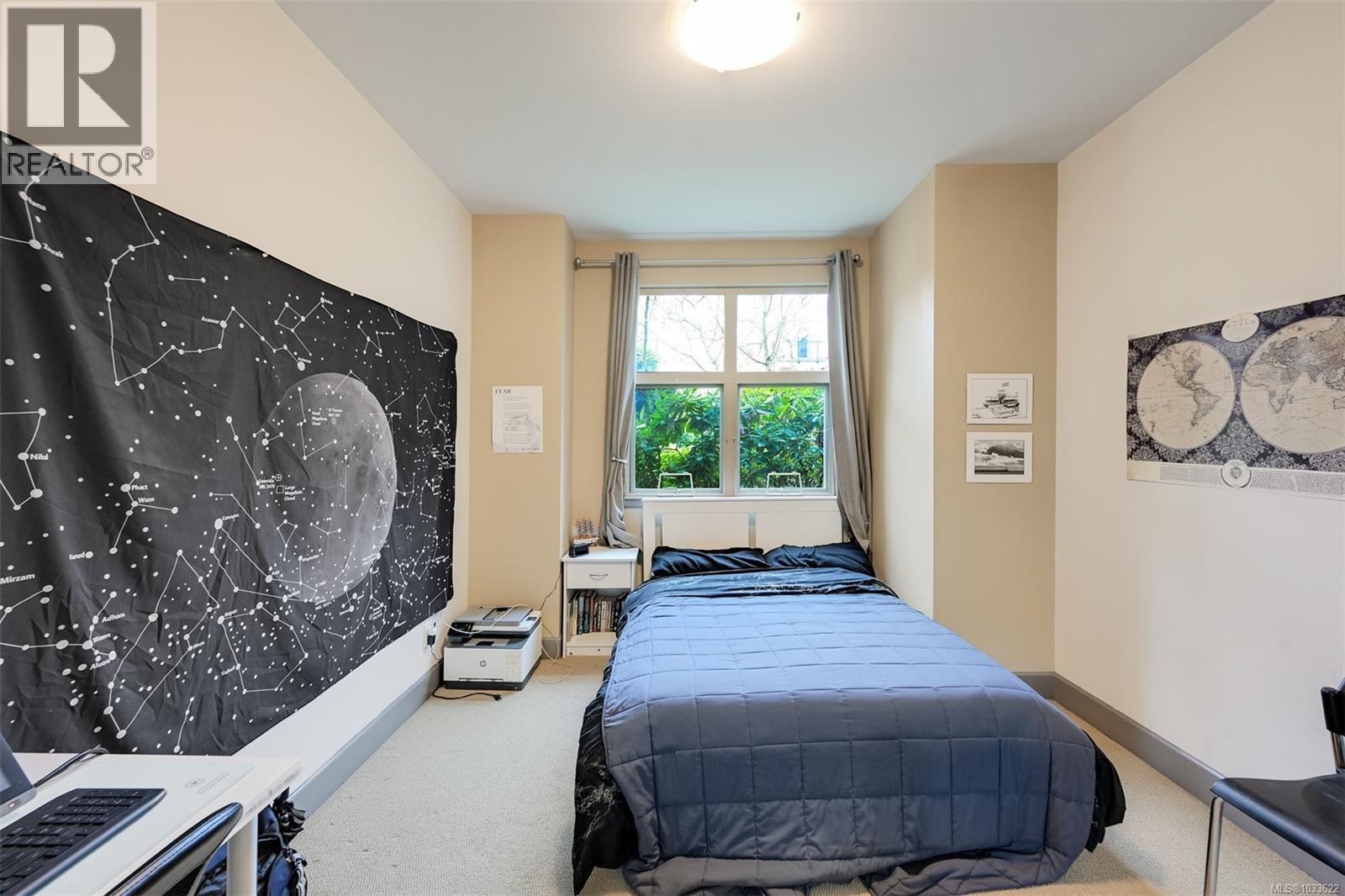 204 1620 McKenzie Avenue, Saanich