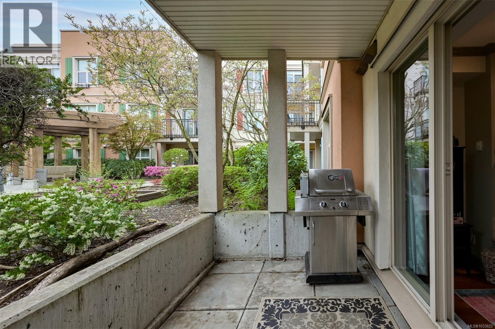 #204 1620 McKenzie Ave - 9