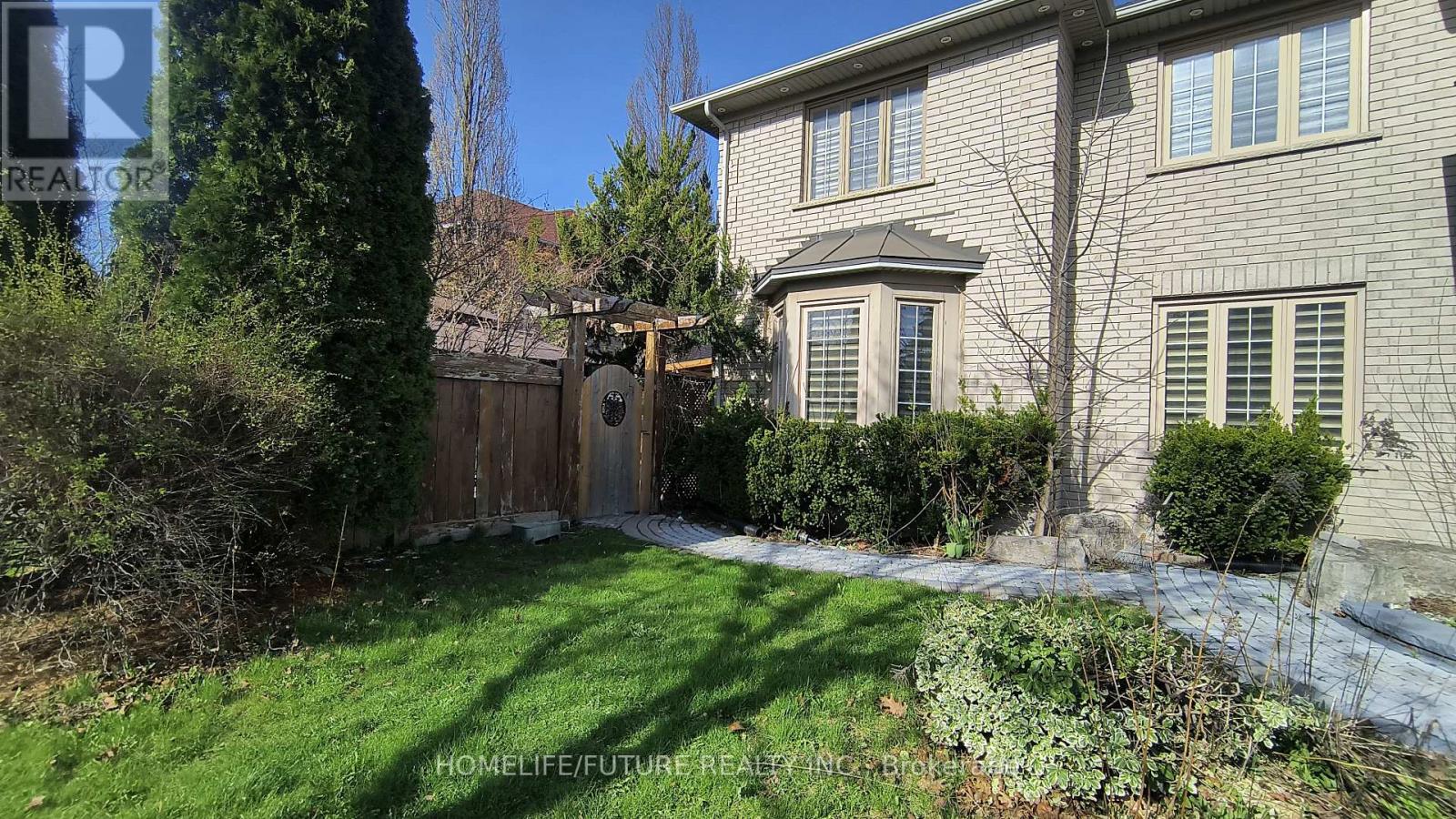 75 BOXWOOD CRESCENT — photo 14