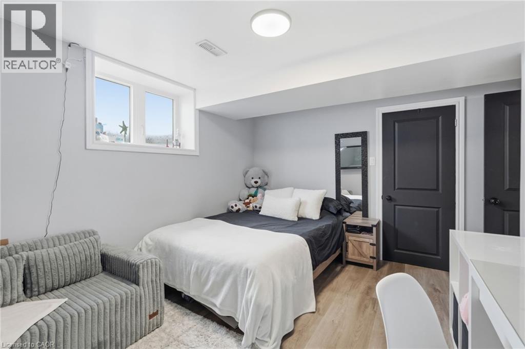 401 LIGHTHOUSE Drive — photo 38