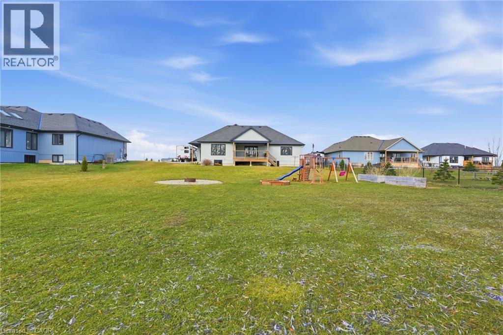 401 LIGHTHOUSE Drive — photo 47
