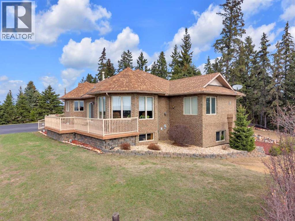 27111 Highway 597, Rural Lacombe County