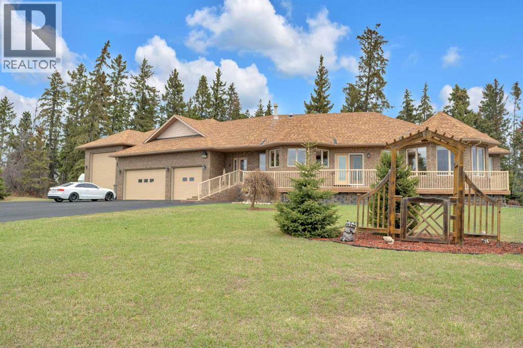 27111 Highway 597, Rural Lacombe County