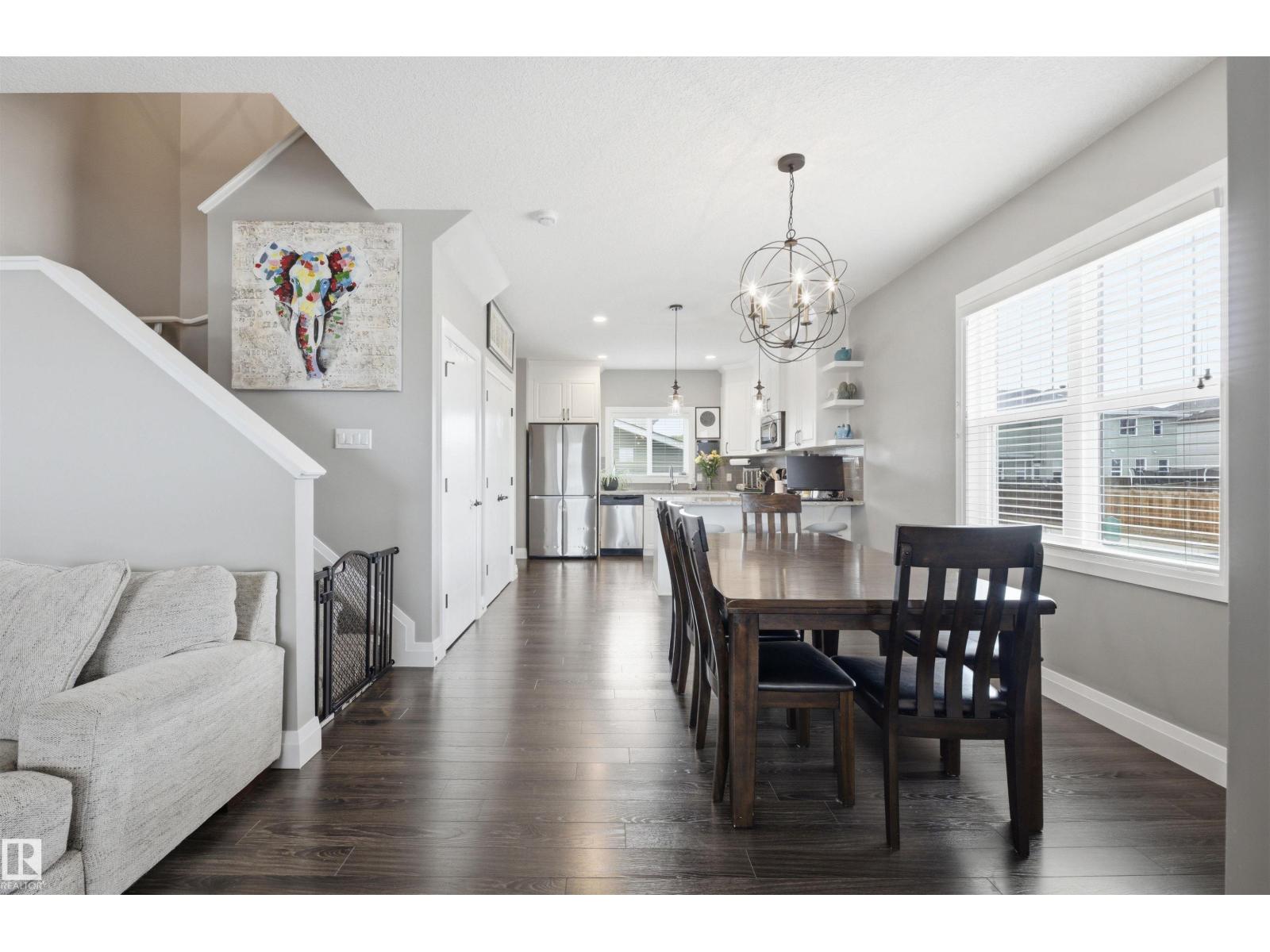 2030 South Creek DR, Stony Plain