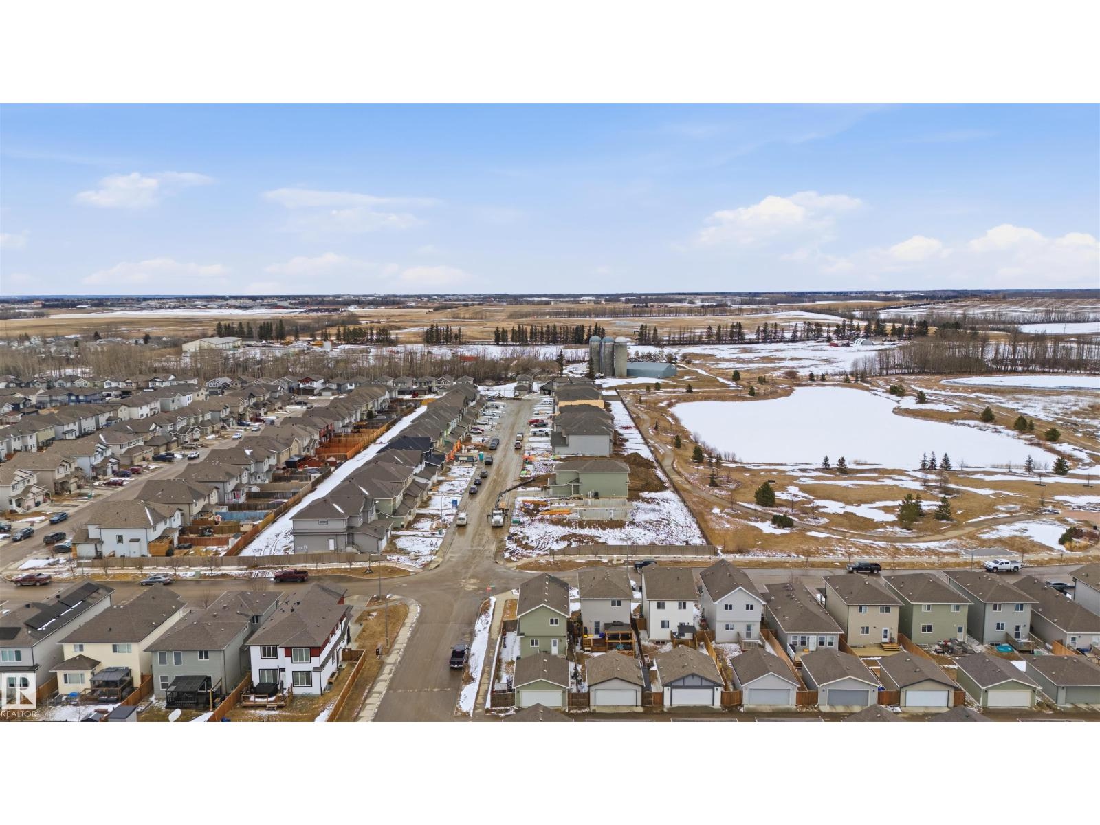 2030 South Creek DR, Stony Plain