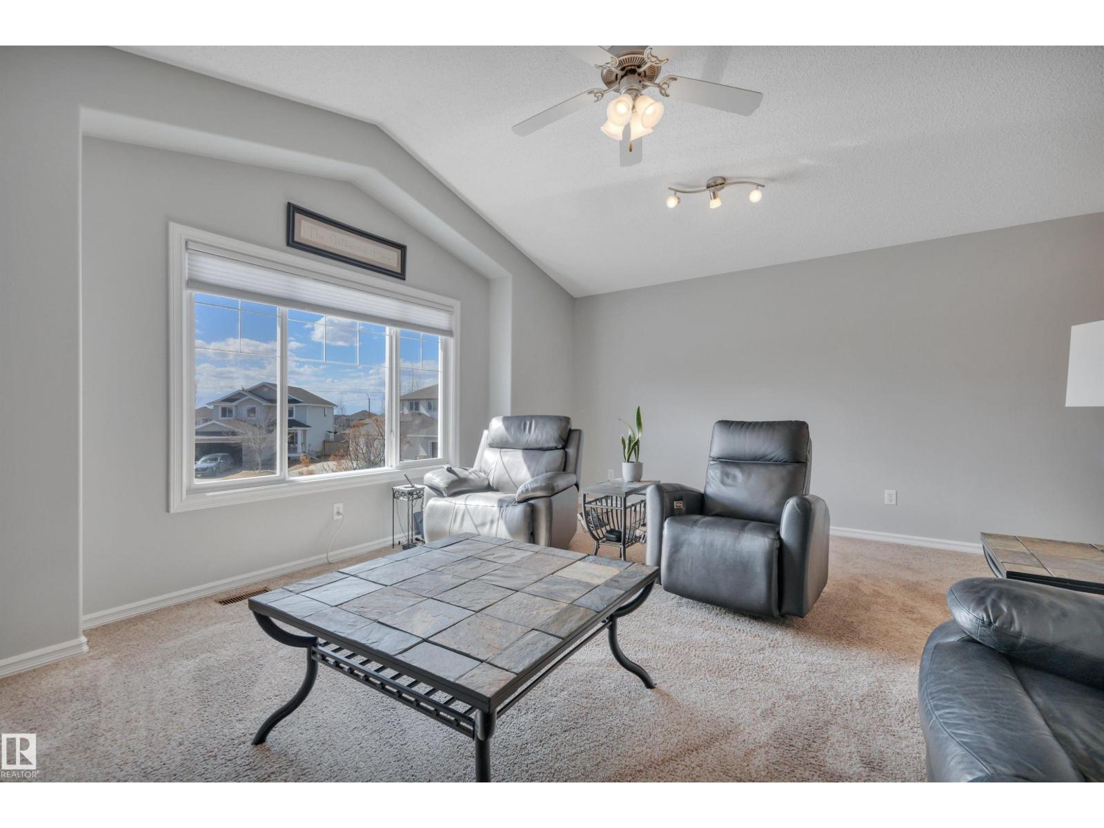 110 WINDROSE DR, Leduc