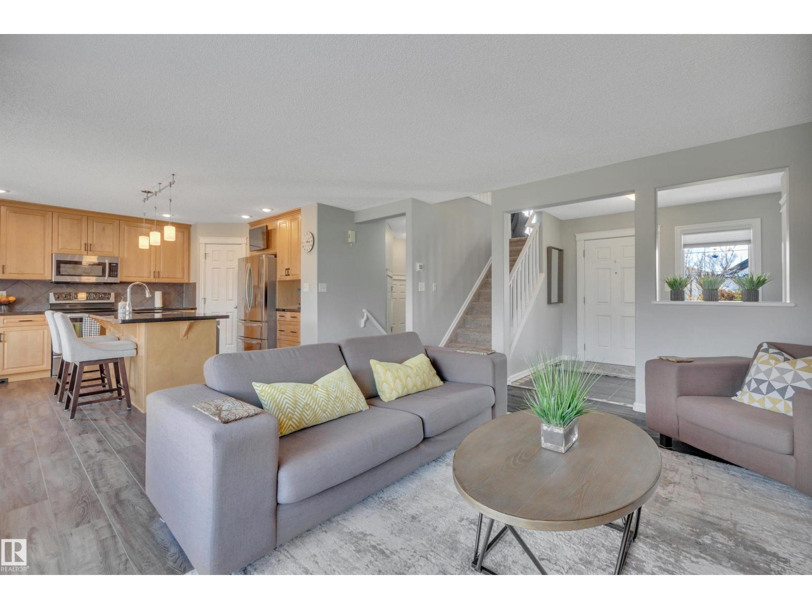 110 WINDROSE DR, Leduc