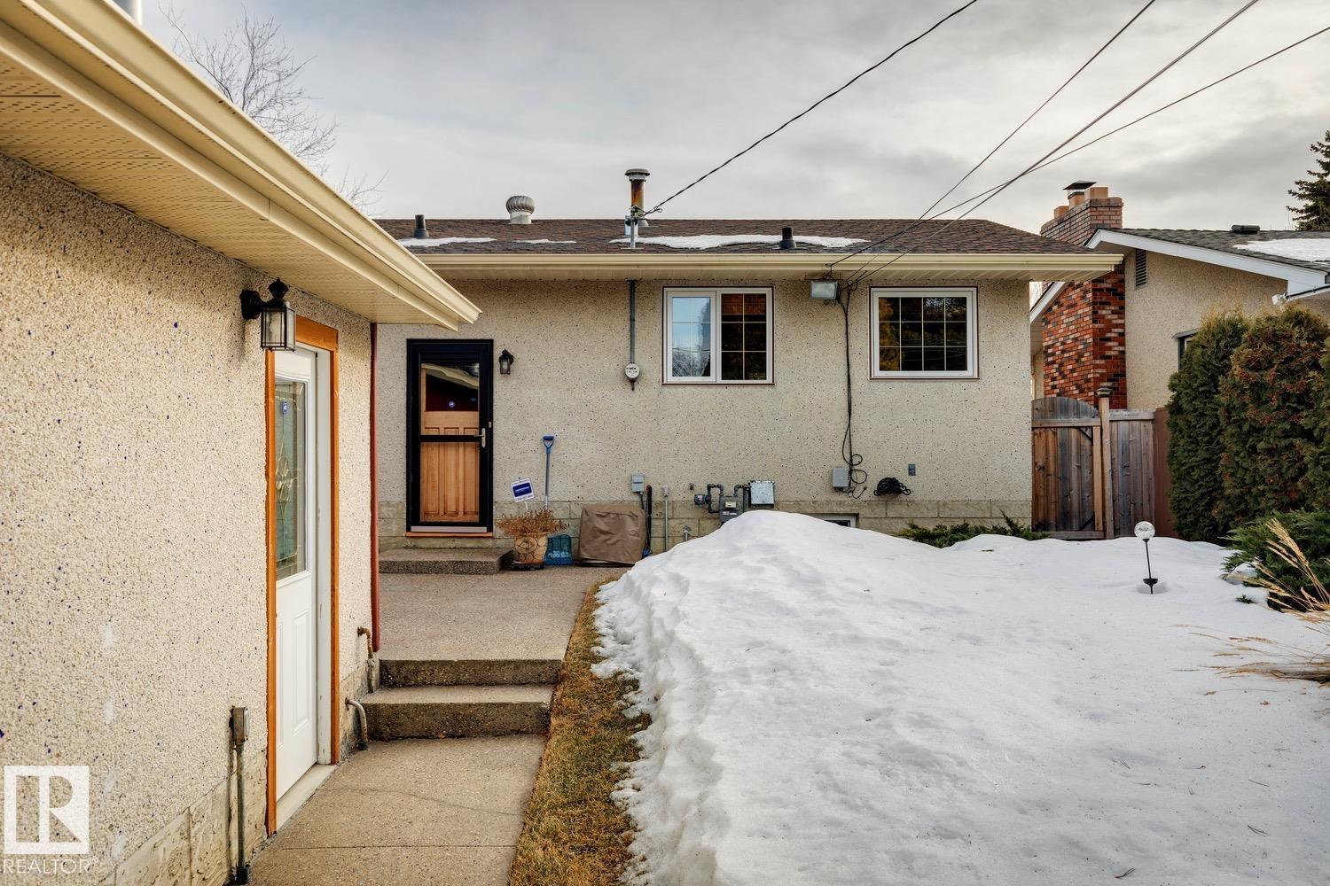 9124 167 ST NW, Edmonton