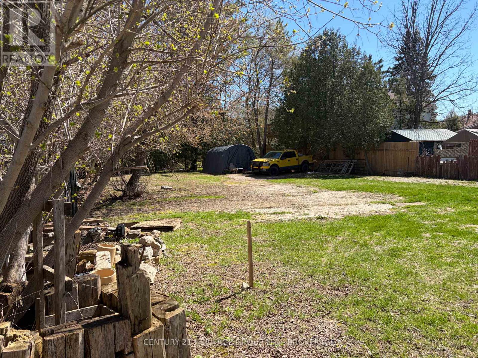 O - 431 LYNDHURST ROAD — photo 19