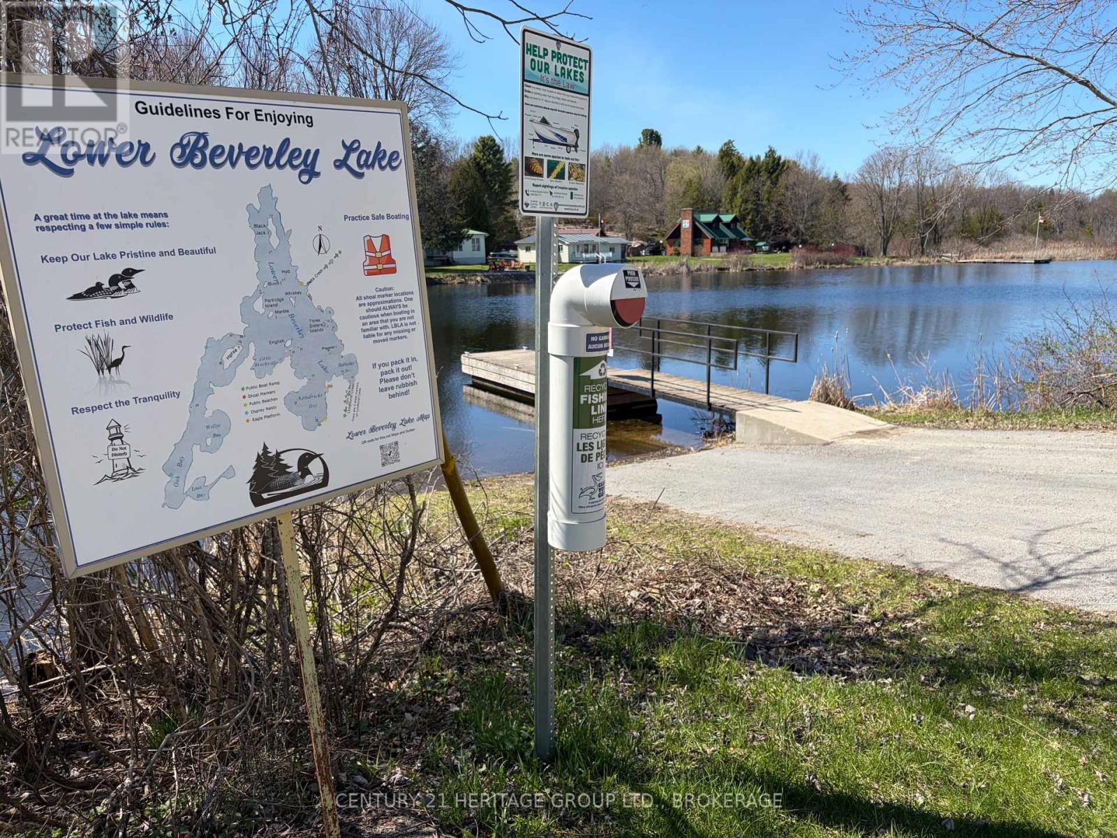 Beverley Lake walking distance