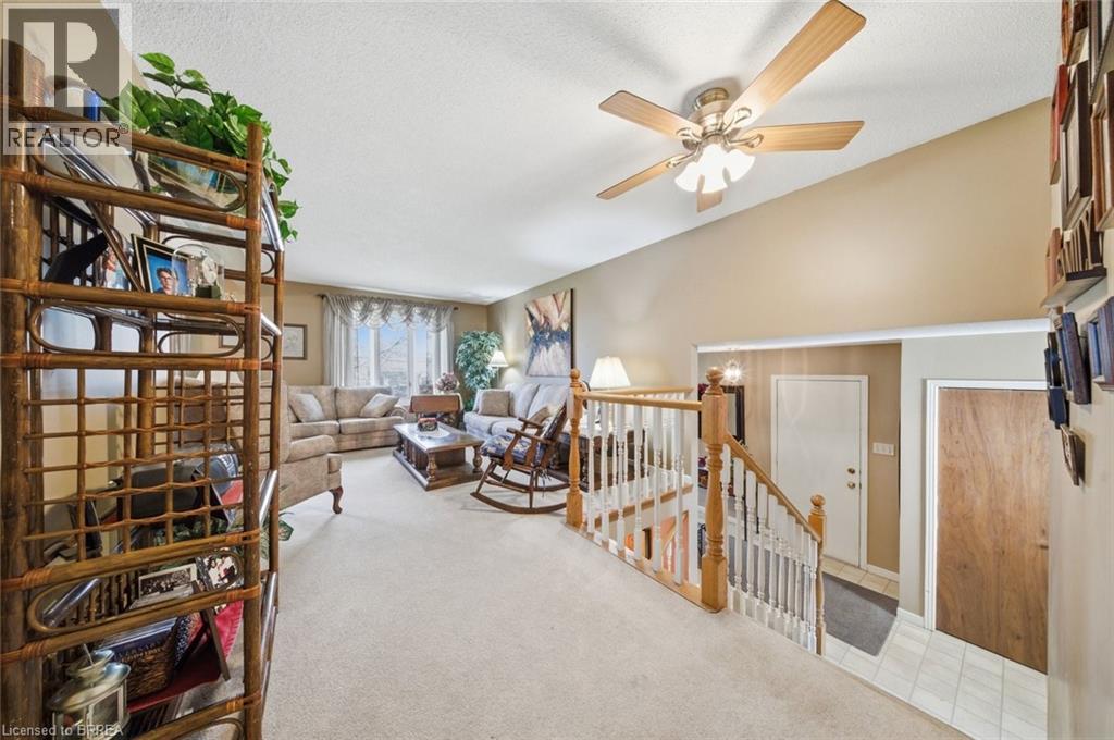 2 FLAMBORO Court, Brantford, Ontario, N3P1W1 — Photo 6