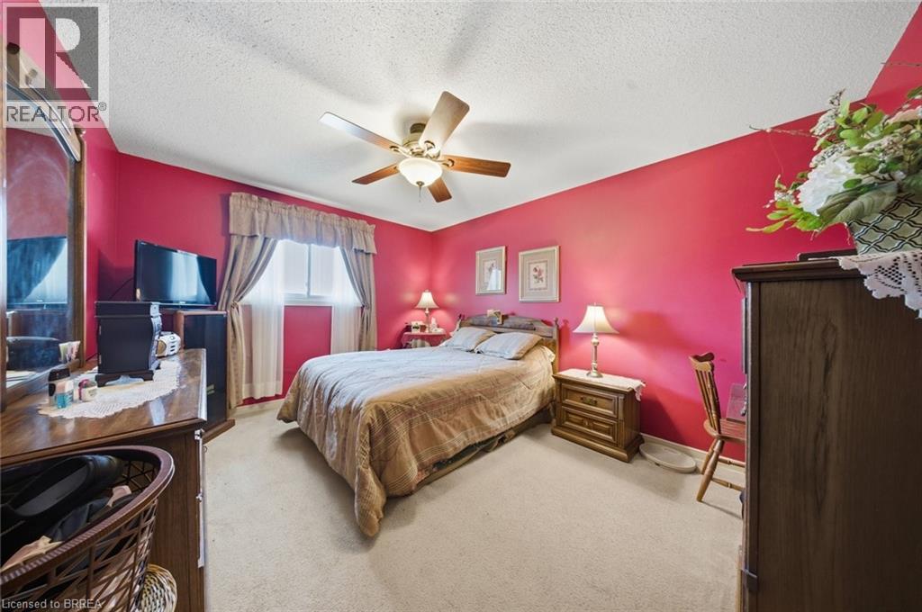 2 FLAMBORO Court, Brantford, Ontario, N3P1W1 — Photo 18