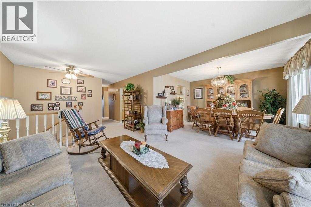 2 FLAMBORO Court, Brantford, Ontario, N3P1W1 — Photo 9