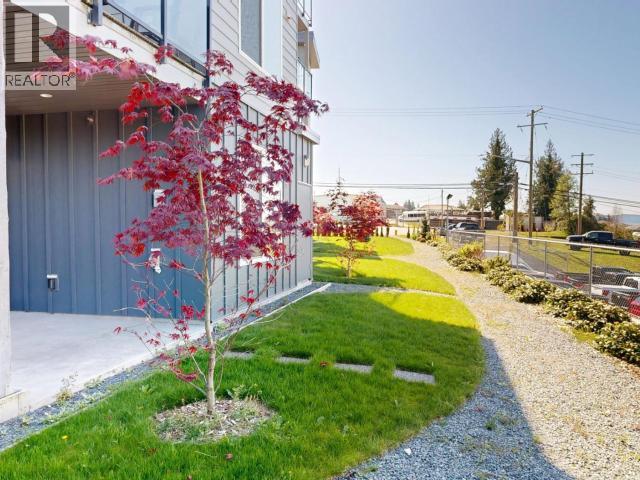 #104 7175 DUNCAN STREET - 19