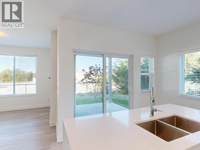 #104 7175 DUNCAN STREET - 6