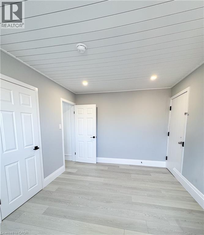 281 LORNE Avenue Unit# 4, Kitchener, Ontario, N2M3Y9 — Photo 5