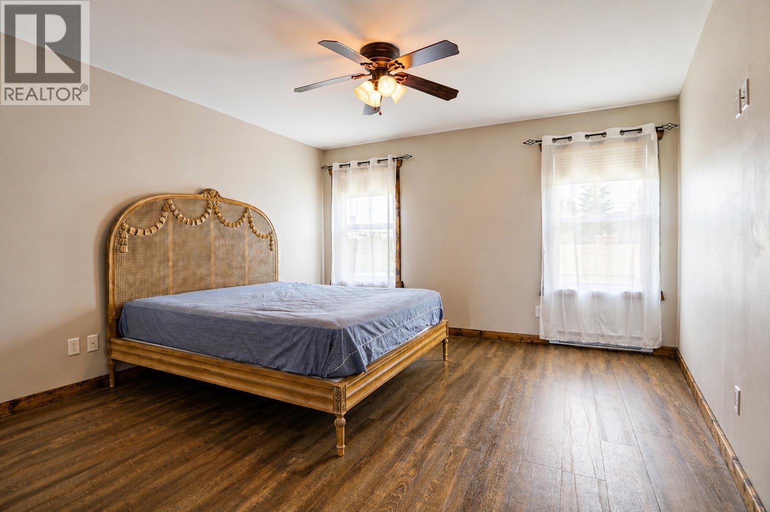 1445 CORMORANT AVENUE - 10