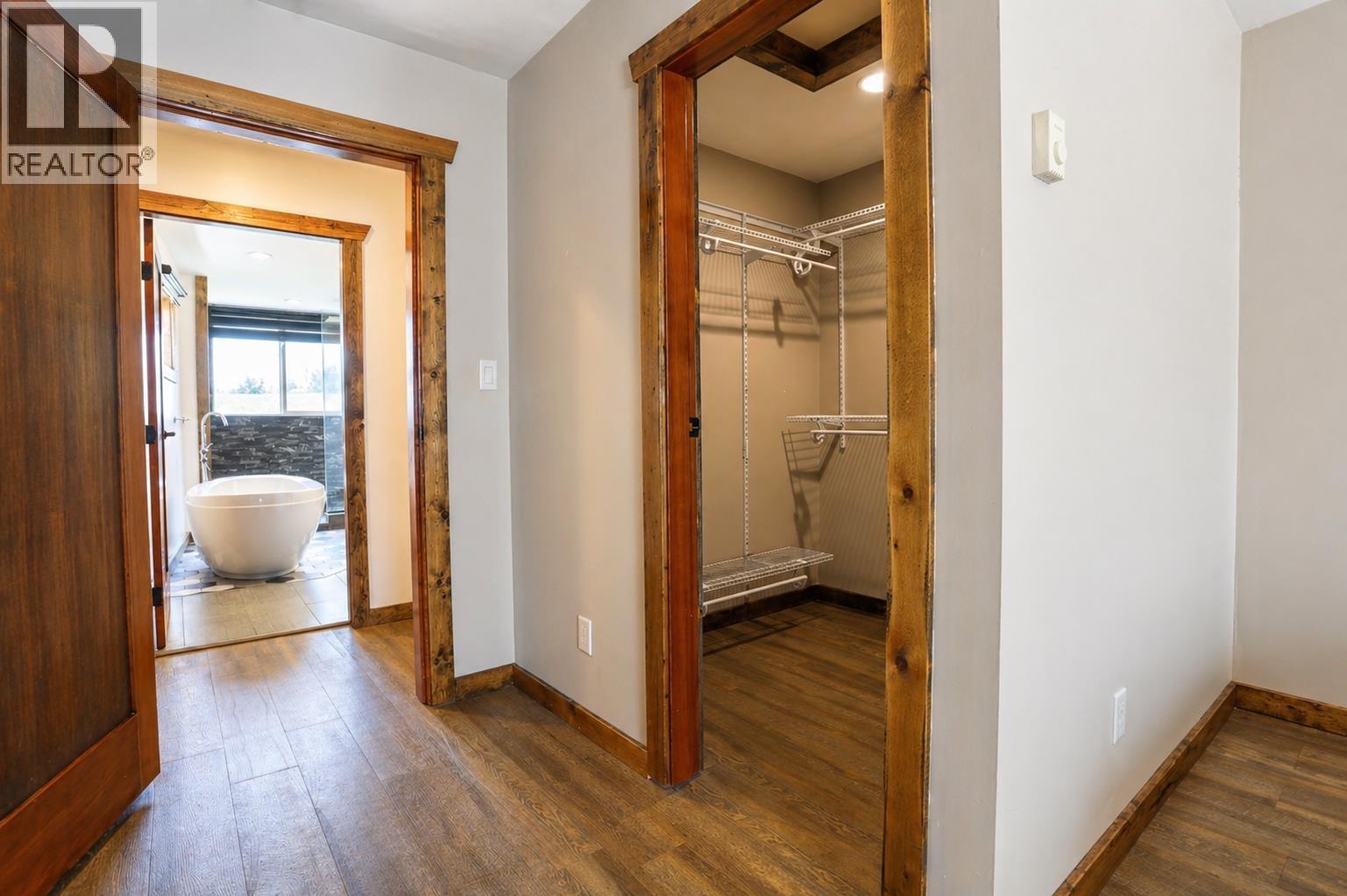 1445 CORMORANT AVENUE - 11