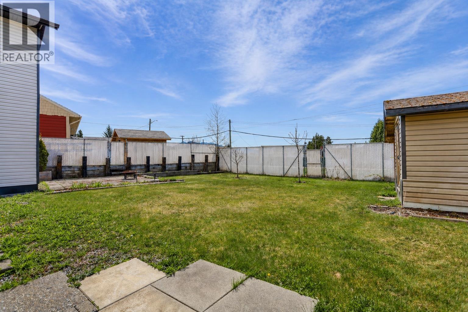 1445 CORMORANT AVENUE - 17