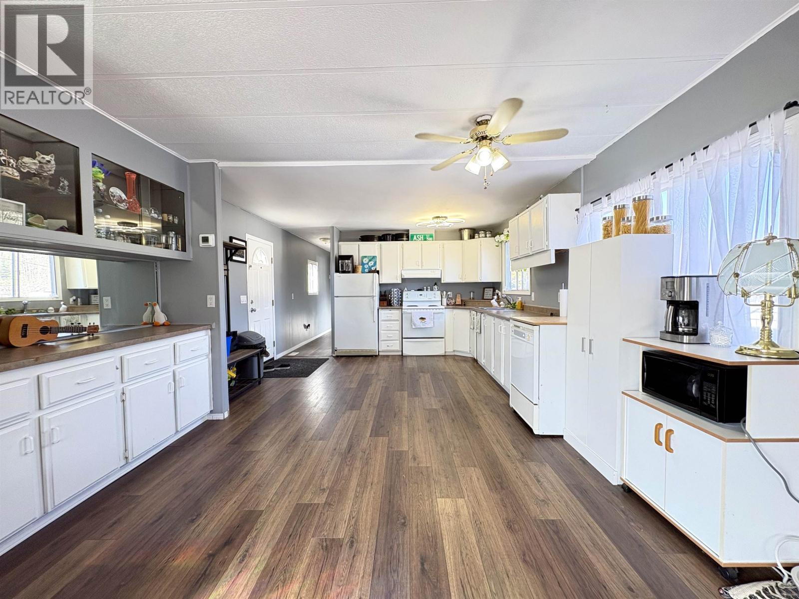 Bathroom of 8135 FLAMINGO ROAD · Prince George, BC