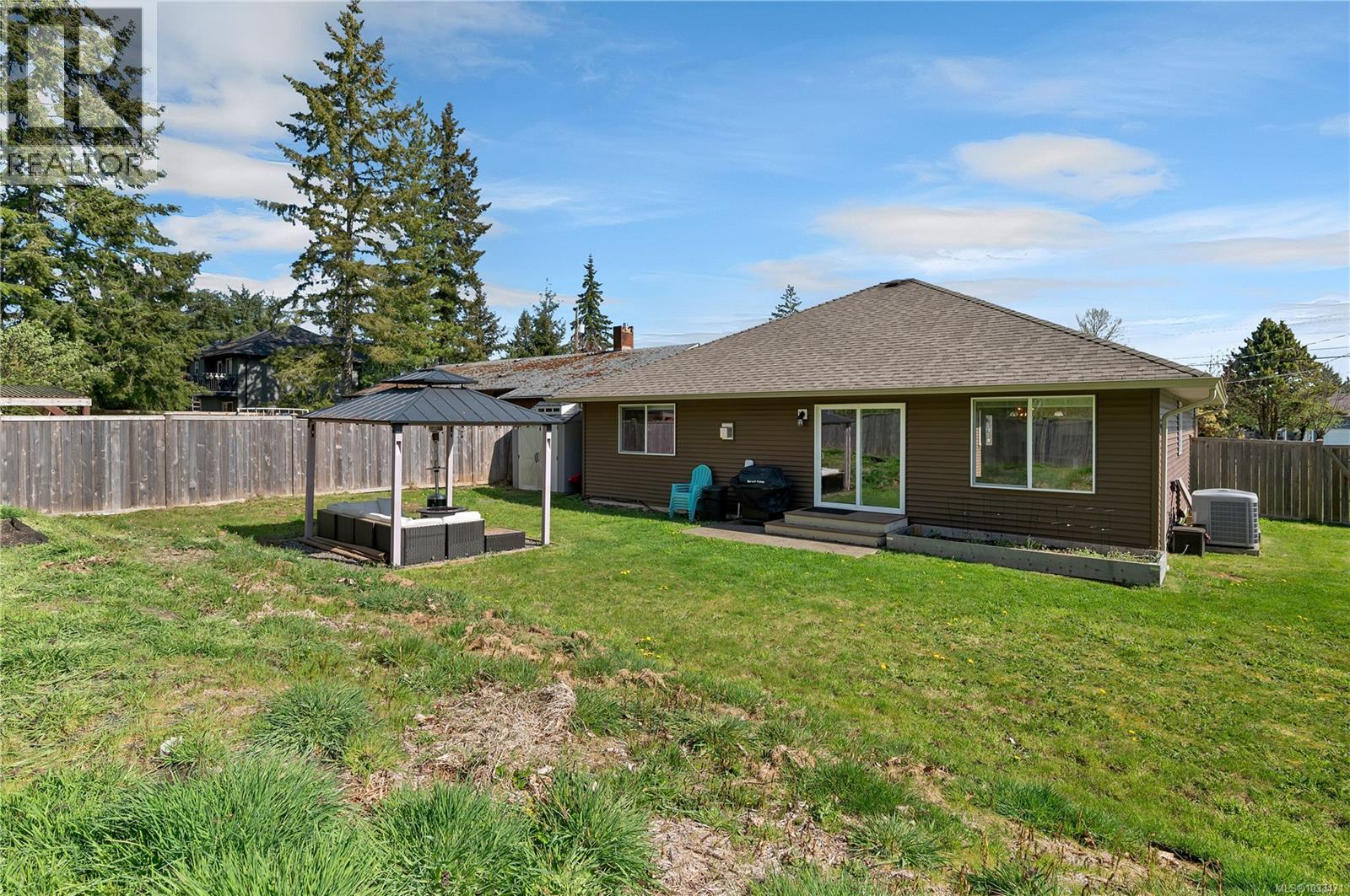 3965 Leeming Rd - 24