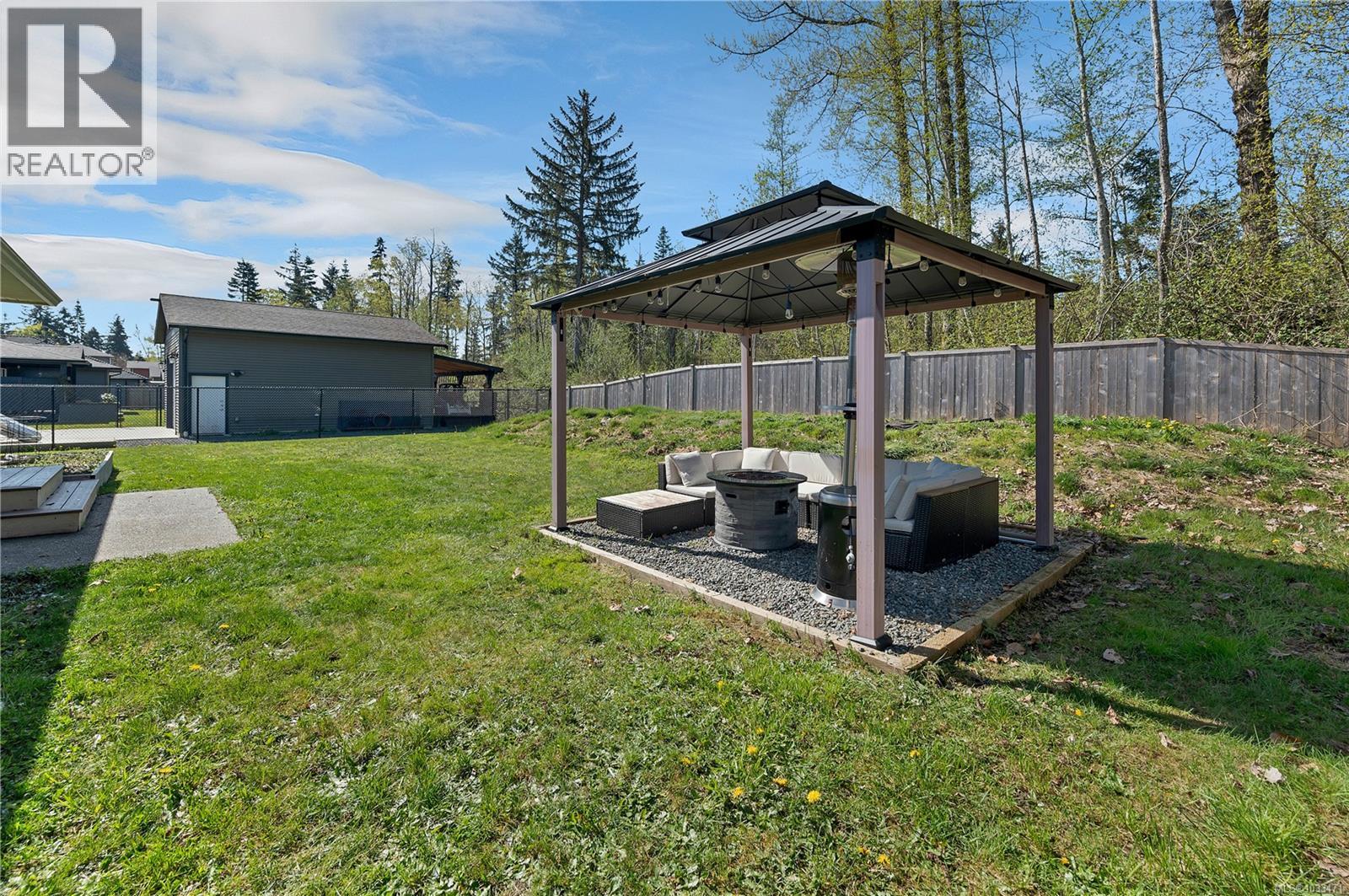 3965 Leeming Rd - 26