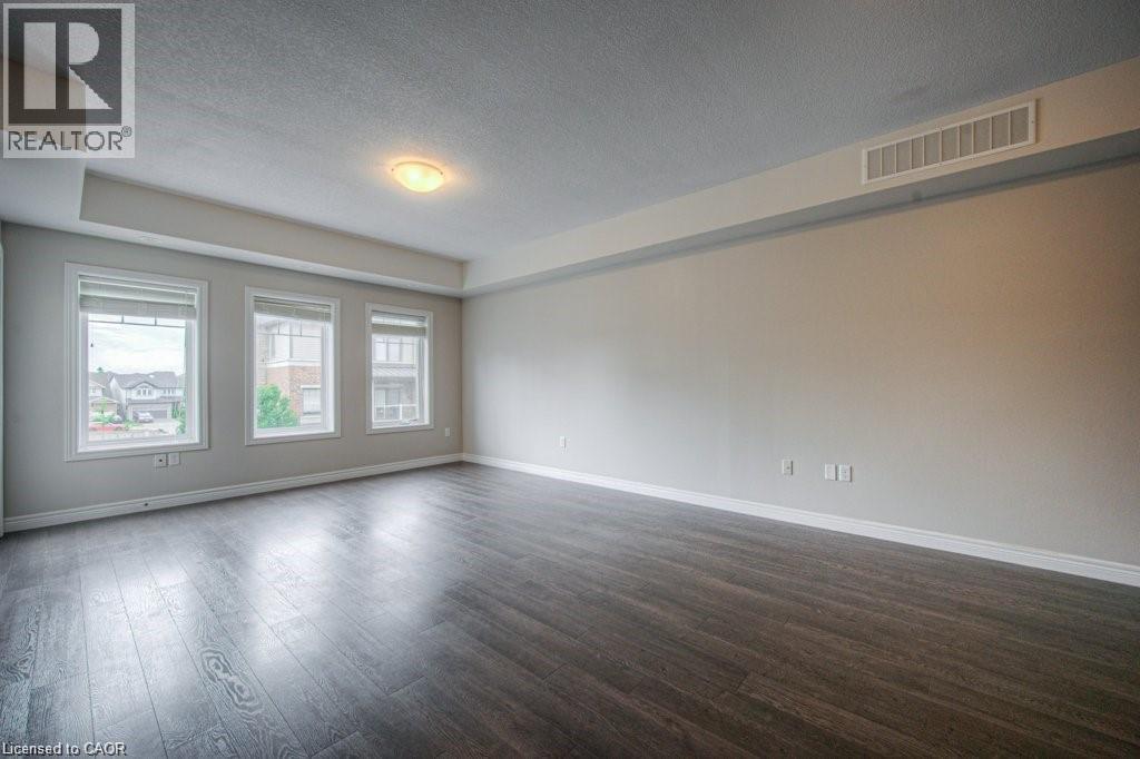 70 WILLOWRUN Drive Unit# F2, Kitchener, Ontario, N2B1H1 — Photo 13