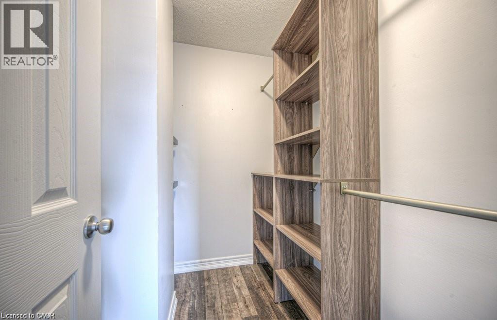 70 WILLOWRUN Drive Unit# F2, Kitchener, Ontario, N2B1H1 — Photo 16