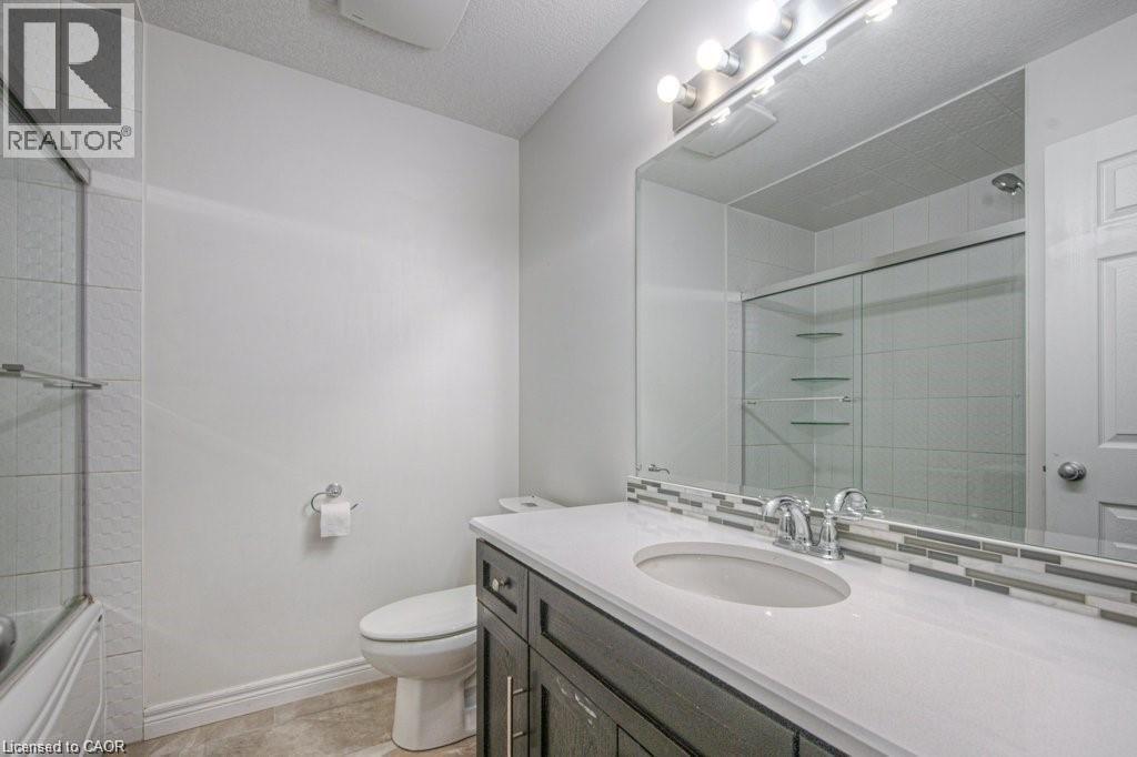 70 WILLOWRUN Drive Unit# F2, Kitchener, Ontario, N2B1H1 — Photo 22