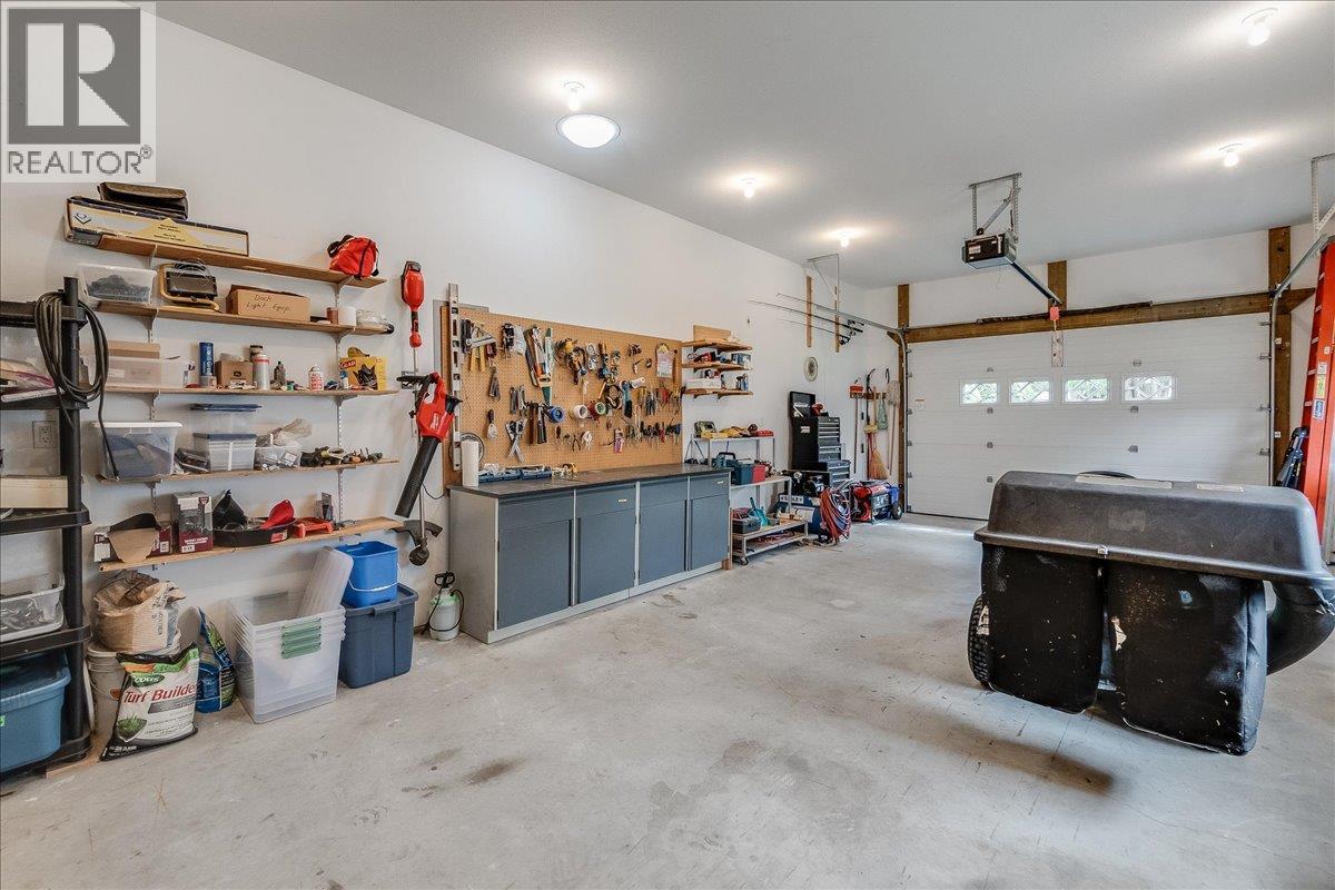 664 Ainslie Road - 29