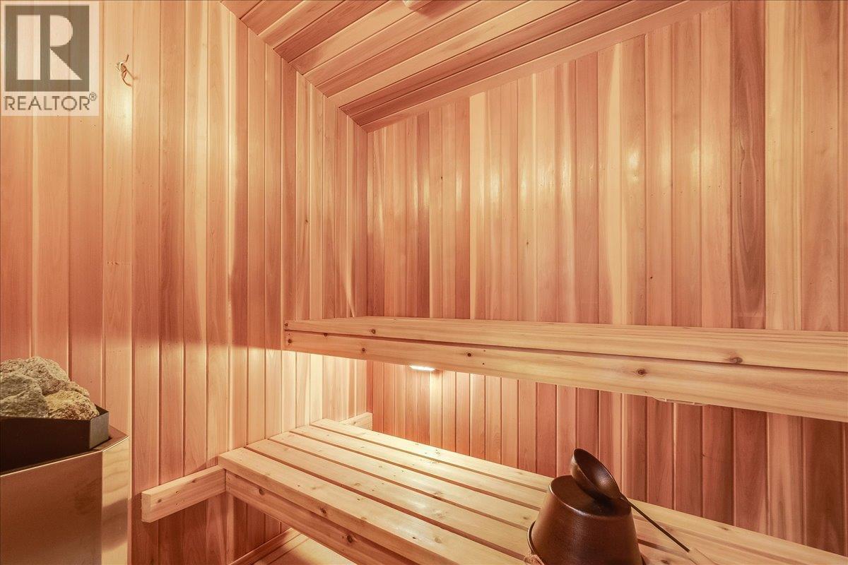 664 Ainslie Road - 83