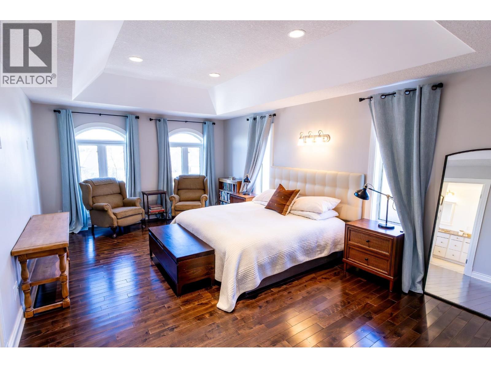 8807 110 AVENUE - 11