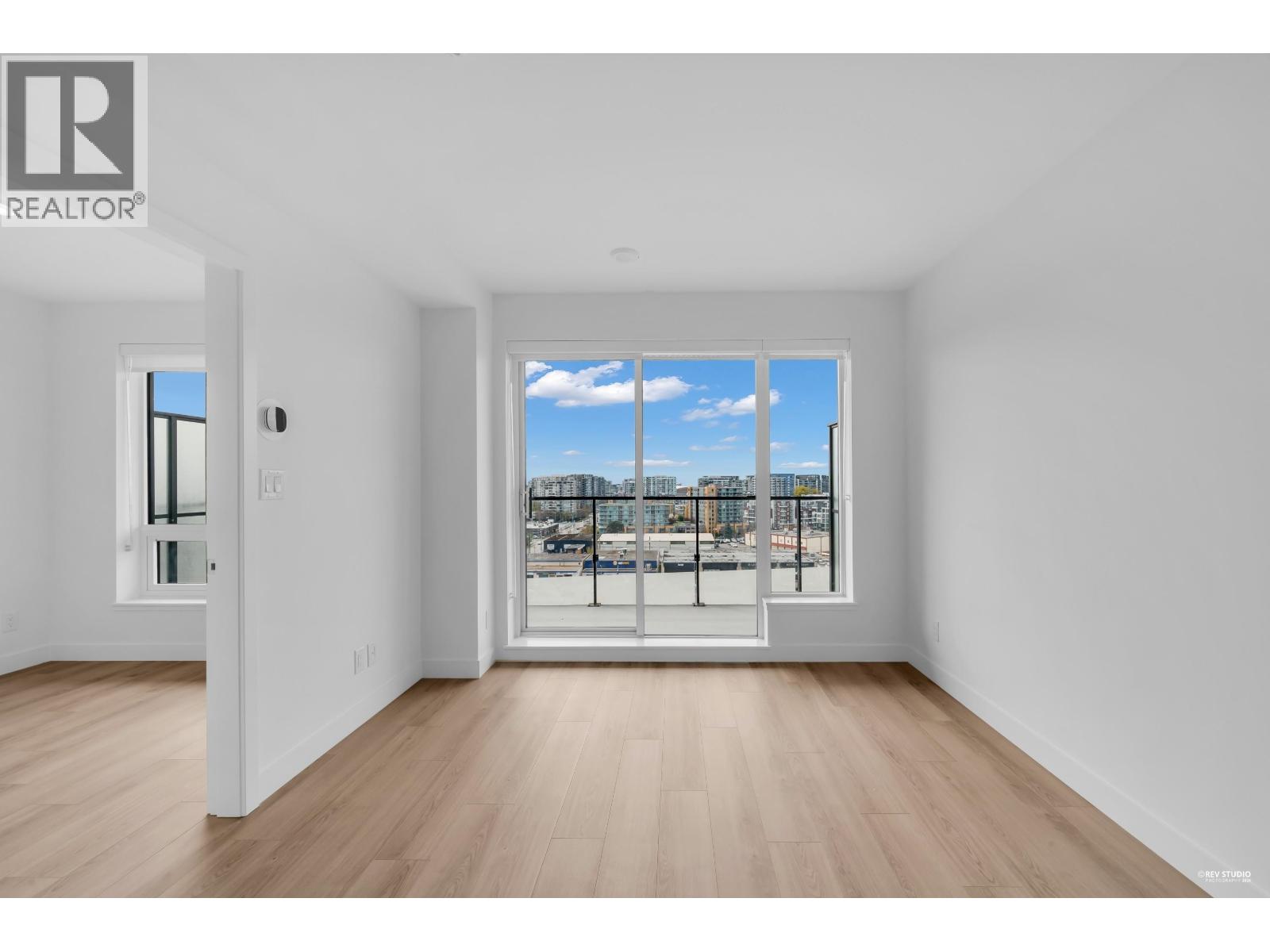 #1306-5520 MCNAUGHTON Road, Richmond